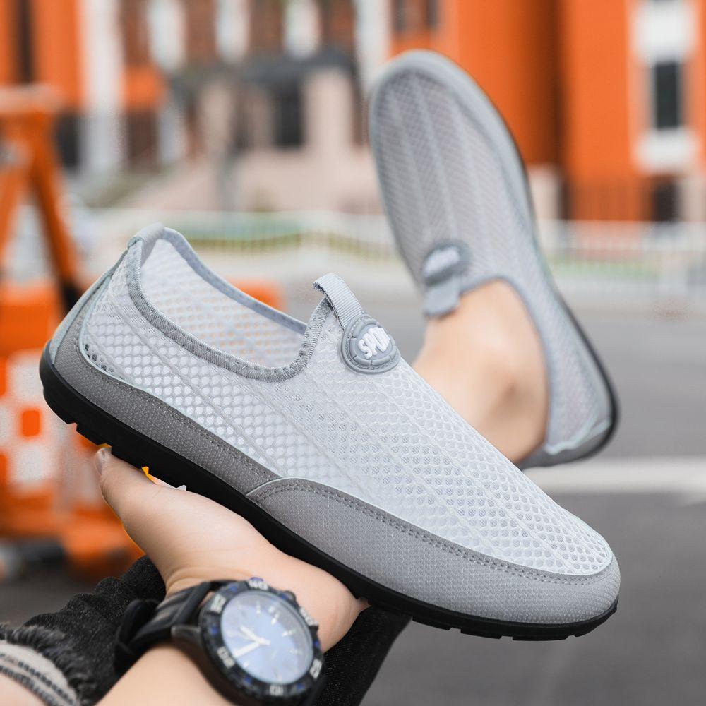Men Casual Canvas Shoes Mens Loafers Breathable Slip On Flats Male Vulcanized Shoes Driving Shoes Plus Size