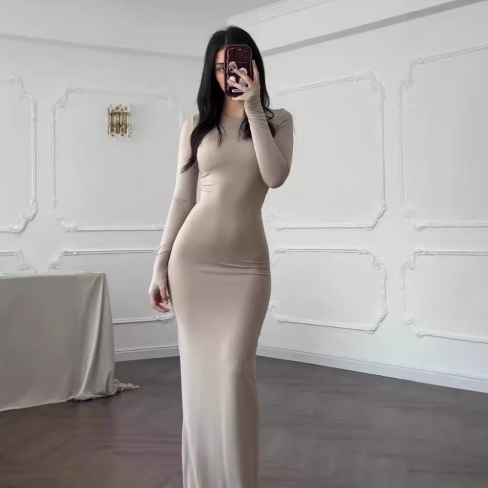 Women's Crew Neck Long Sleeve Maxi Dress Slim Fit High Waist Solid Ruched Bodycon Club Dress