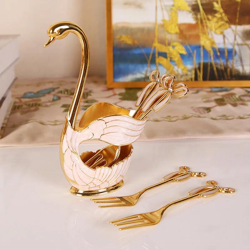 7pcs Swan Shaped Coffee Spoon, Fruit Spoon, Fork Set, Cute Swan Dessert Spoon Tableware Home Decor Elegant Atmosphere Decoration