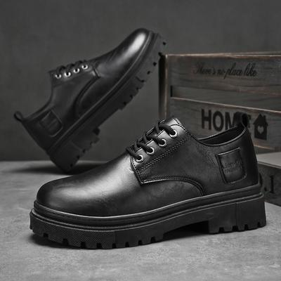 Mode Stiefeletten 2025 Frühling Neu Herren Formelle Schuhe Modetrend Vielseitig Dicke Sohle Low Top Freizeitschuhe Designer Cowboy Stiefel