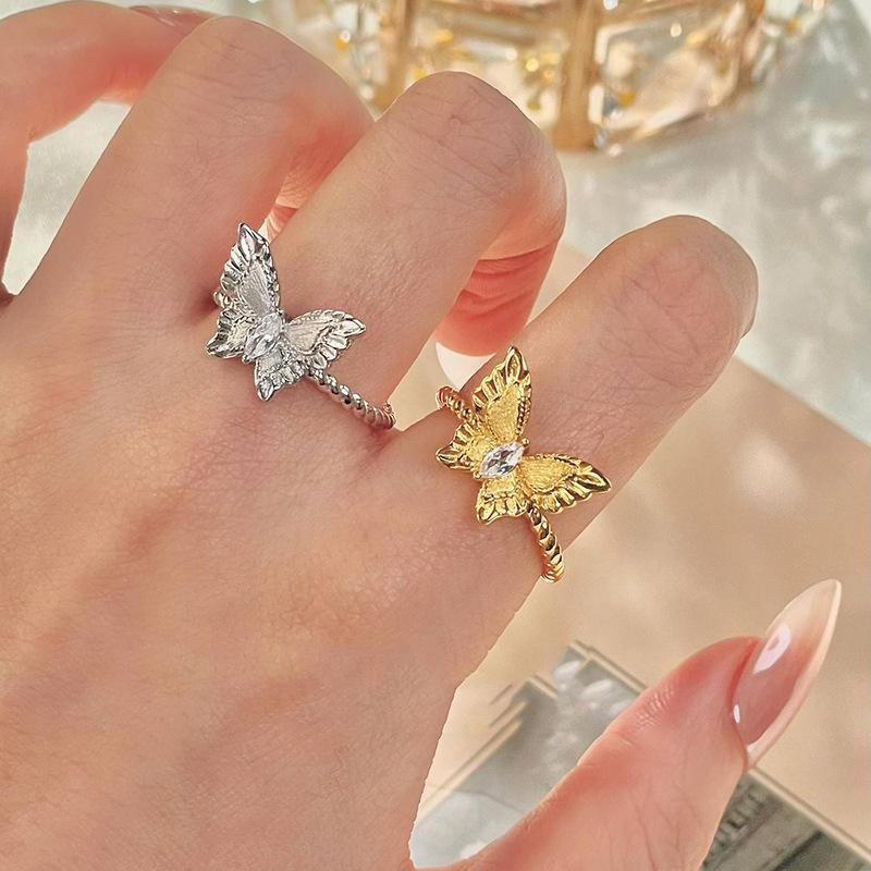 Bagues papillon exquises pour femmes Nouveauté en argent 925 Style palais vintage Bague féminine bijouterie de luxe légère pour fête mariage