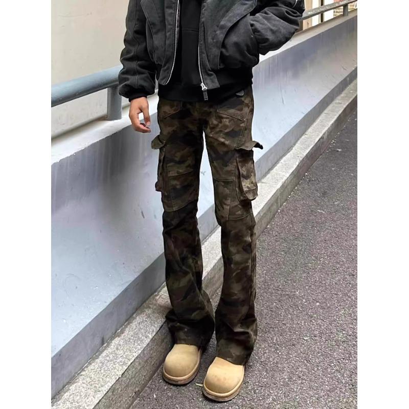 

Unisex Slim Fit Retro Camo Multi-Pocket Flare Pants S камуфляжний