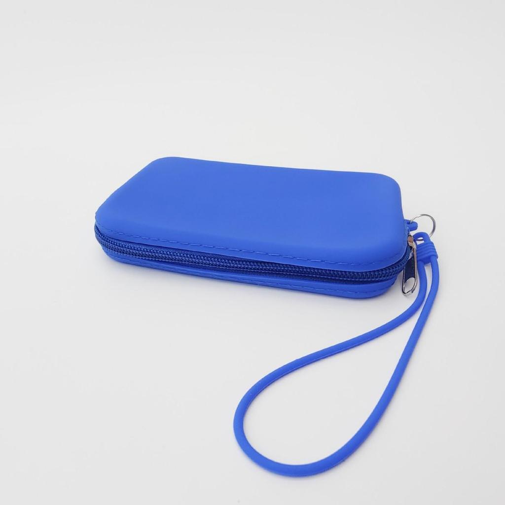 Portable Silicone Card Holder – Travel Organizer for ID, Bank, and Transportation Cards