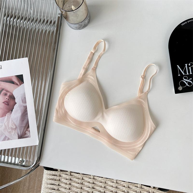 

Летний бесшовный бюстгальтер пуш-ап без косточек, красивый бюстгальтер для спины, тонкий бюстгальтер, предотвращающий провисание L бежевый