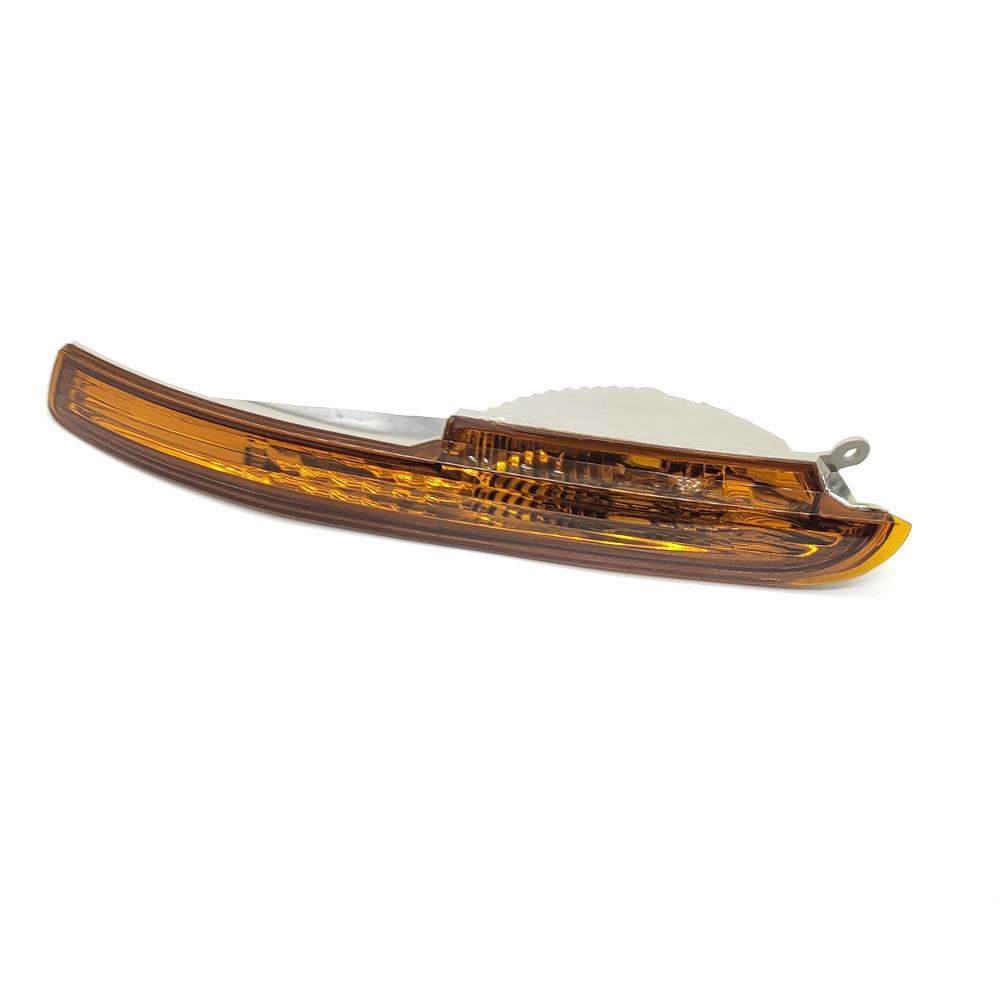 For Bora Turn Signal Housing Front Bumper Light Housing Direction Light Decorative Cover left