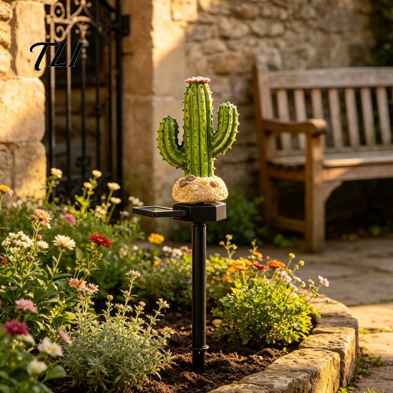 Waterproof Outdoor Cactus Lamps Solar Garden Light, Resin Pathway Desert Theme Yard Accessories LED Light with Stake for Patio Lawn Decor Powered