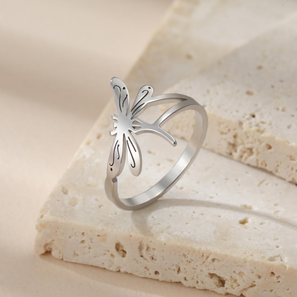 Teamer Dragonfly Ring for Women Stainless Steel Gold Color Widelife Insect Ring Delicate Anniversary Party Jewelry Wholesale