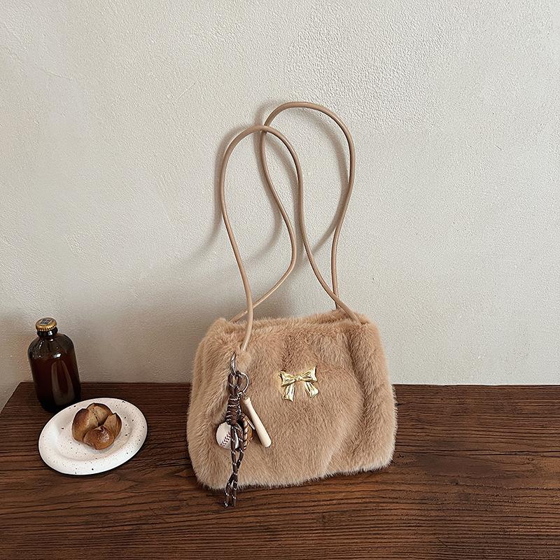 

Yogodlns Solid Color Ladies Bag Stylish Bow Decor Faux Fur Shoulder Bag Versatile Plush Bag for Women 25x13x19cm хаки