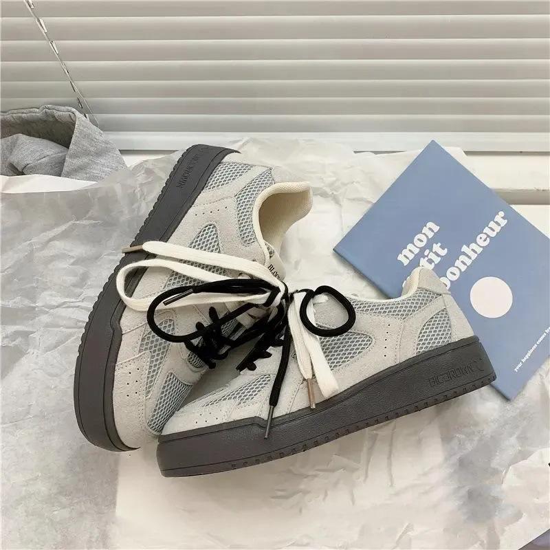 Spring and summer 2025 new retro thin casual breathable mesh board shoes German training shoes versatile and lightweight sports board shoes