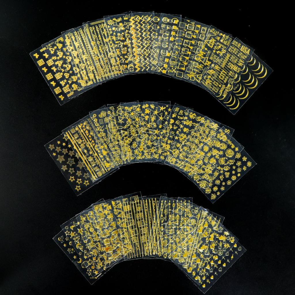 30 listů zlatých smíšených tvarů samolepek na nehty 3D umělecké samolepky hvězdy a měsíc geometrický vzor design manikúra konečky prstů dekorace