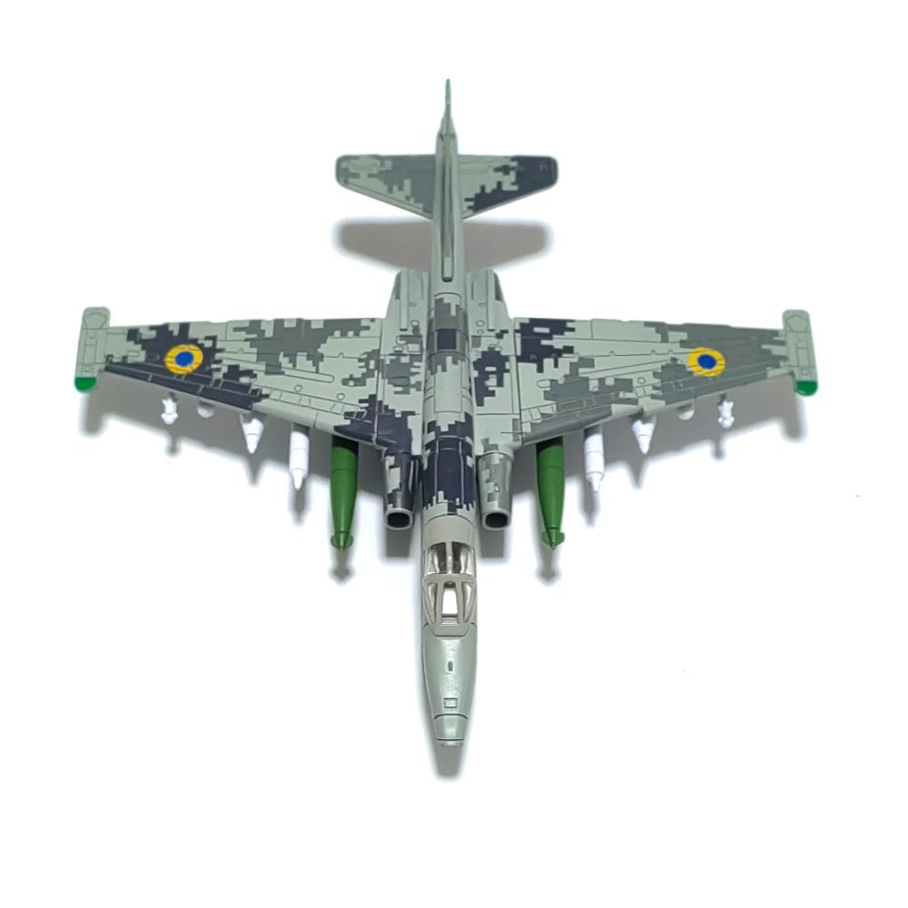 SU-25 Fighter 1/72  Assembled Plastic Scale Model (including base) Home placement, collection and decoration  Creative gift