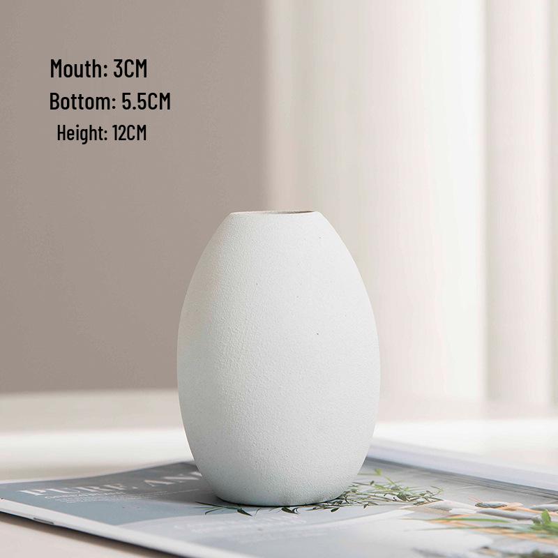 Nordic Ceramic Vase for Dried Flowers - Ideal for Living Room and Dining Table Decor; Perfect As Photo Props and Literary Ornaments.