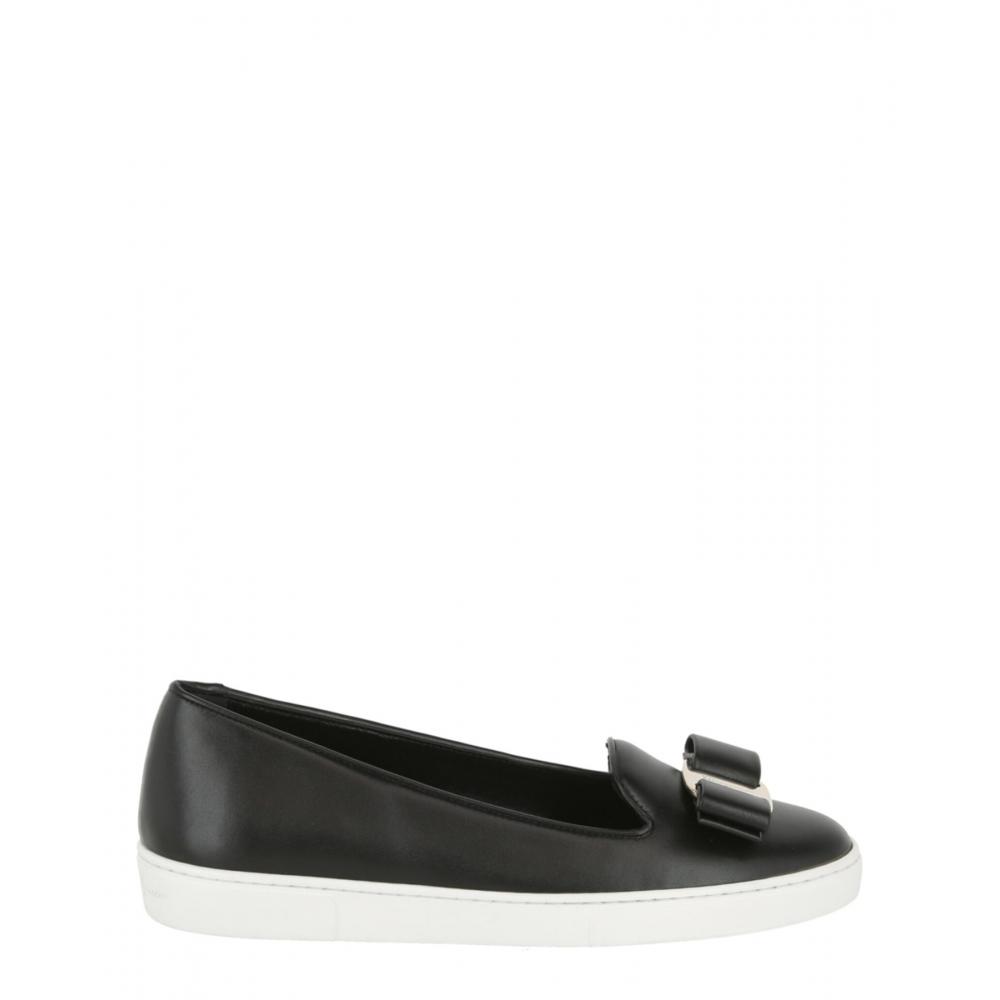 

Слипоны Salvatore Ferragamo Vara с бантом