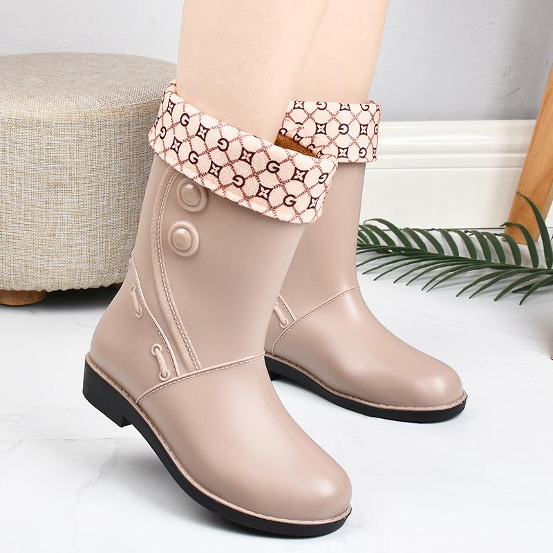 Women's rain shoes medium tube water shoes fashion warm rain boots women's cotton water boots non-slip work rubber shoes car wash kitchen