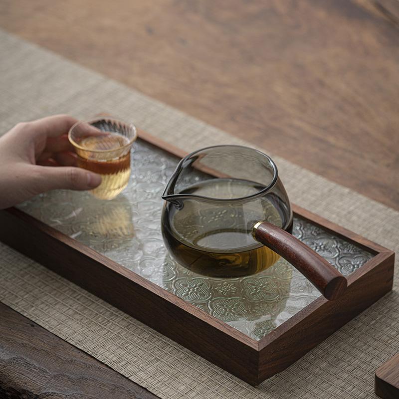 Grey heat-resistant glass wood handle fair cup Japanese side handle high temperature resistant tea separator tea set accessories