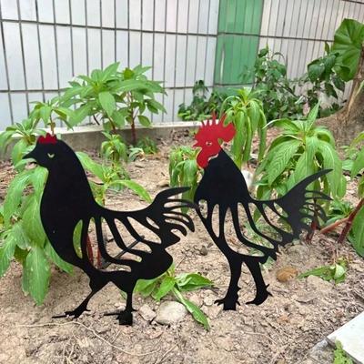 1 Stück Metall Hahn und Henne Gartenstecker Außen Eisenkunst Hofdekoration Rasenornament Rustikales Bauernhaus Geflügelstatue