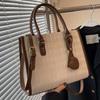 Einfache und große Rhombus-Patchwork-Damenhandtasche Herbst Neu Retro Personalisierte Umhängetasche Handtasche