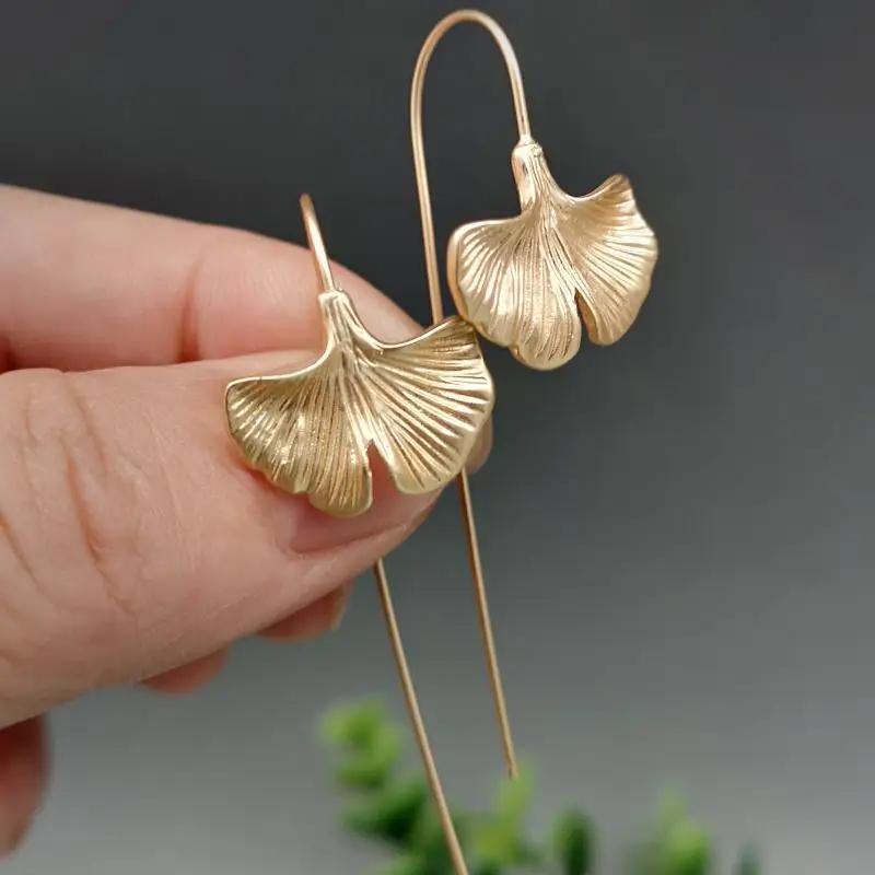 Bohemian Geometric Gold Color Ginkgo Biloba Leaf Shape Drop Earrings for Women Statement Earring Jewelry Accessory Punk Style