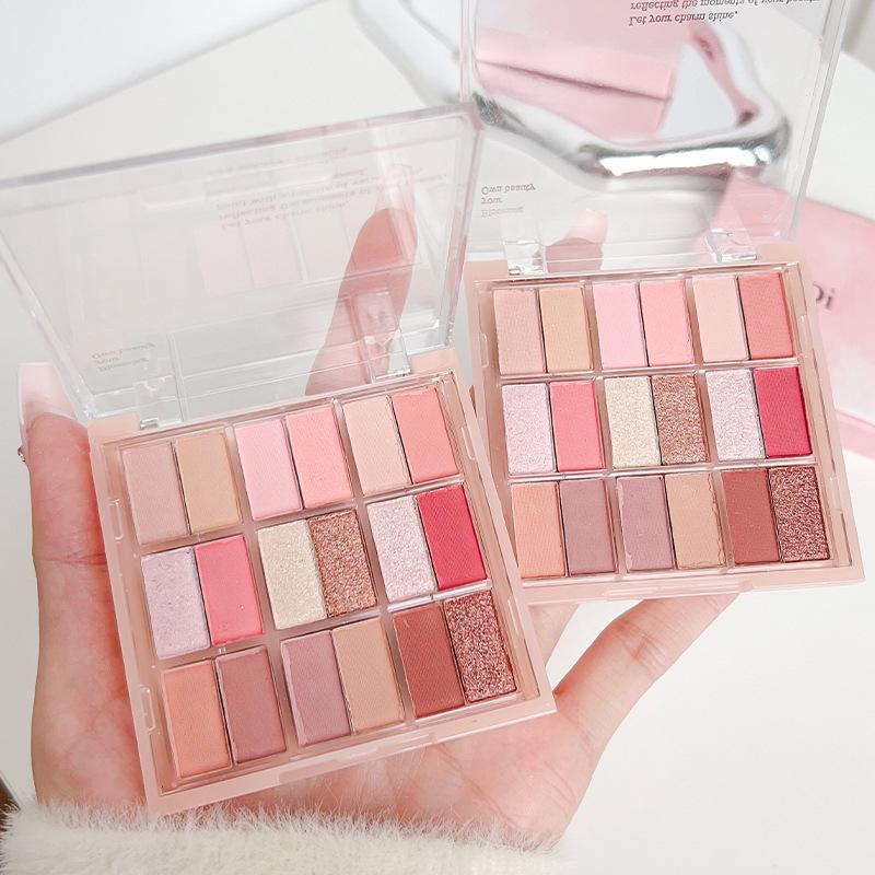 18-Color Matte & Shimmer Palette: Versatile for Eyes, Blush, and Highlighting.