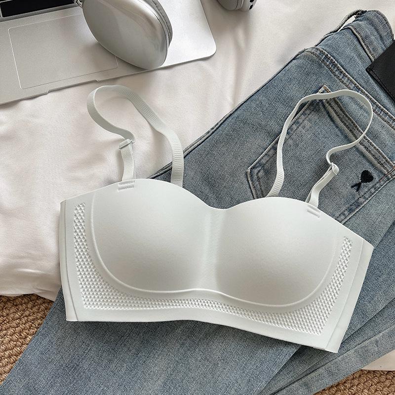Seamless Strapless Bandeau Push-Up Bra for Women – Anti-Slip, Soft Support, Two-Way Wear
