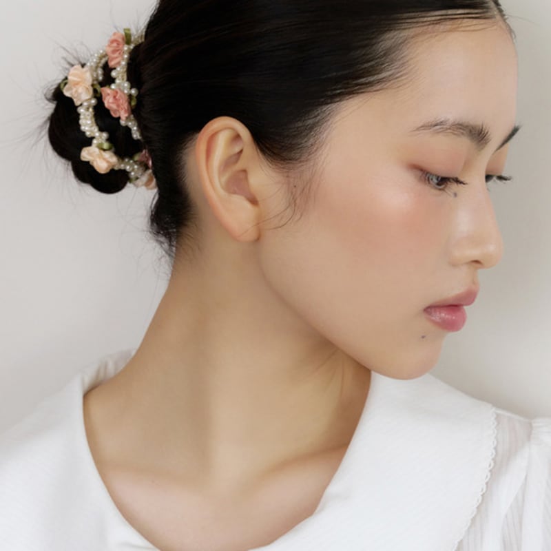 FANTASTIC PLANET Flower Pearl Hair Strap (2colors)