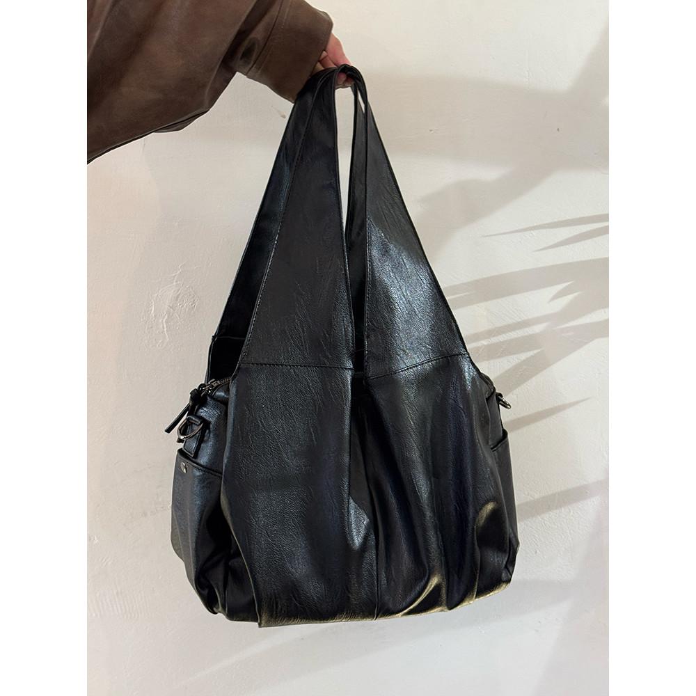 IELGY Ladies Tote Bag Retro Large Capacity Soft Leather Black Portable Shoulder Bag