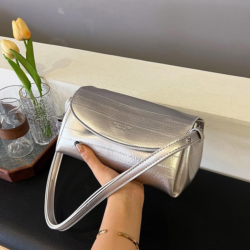 Commuter Bag Women's New Large-capacity Shoulder Messenger Bag Small Square Bag