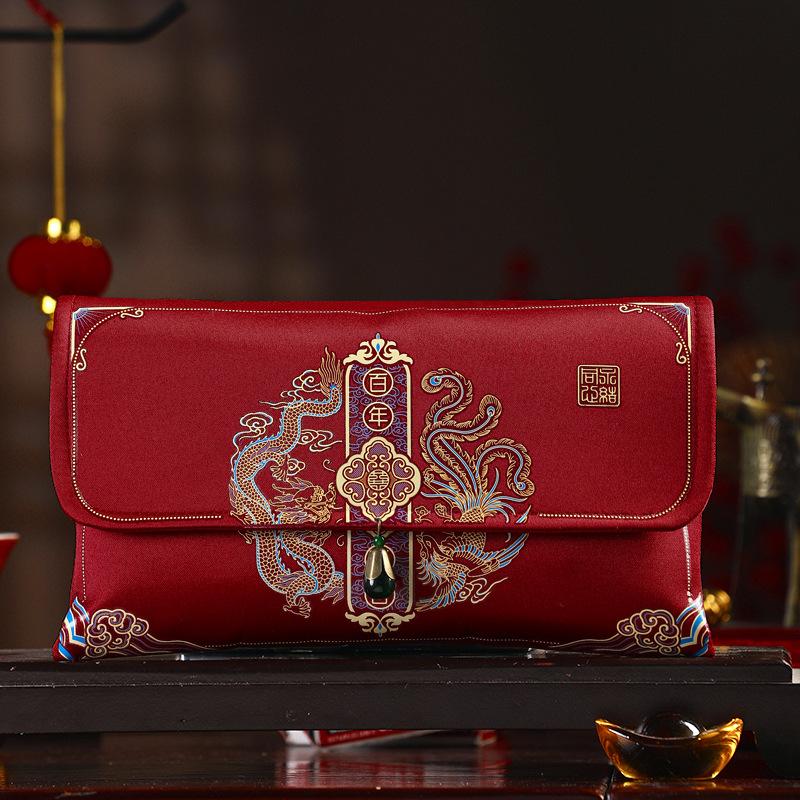 

Chinese Traditional Brocade Fabric Red Envelope Money Pocket Spring Festival New Year s Blessing Bag Wedding Marriage Gift Bags 11x18.5cm