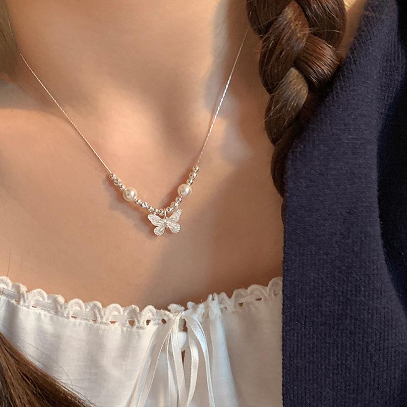 Collier Pendentif Perle Papillon - Choker Style Rétro Français pour Femmes