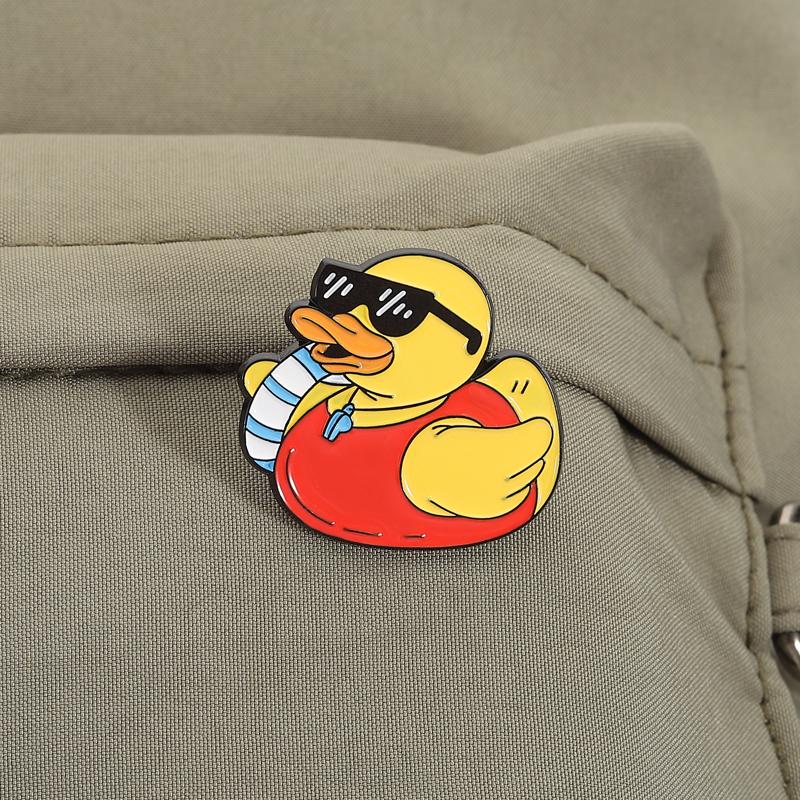 Canetons Mignons Vacances Broches Émail Canard Ambiance Été Océan Plage Broches Badges de Reverre Animal Dessin Animé Bijoux Cadeau pour Amis
