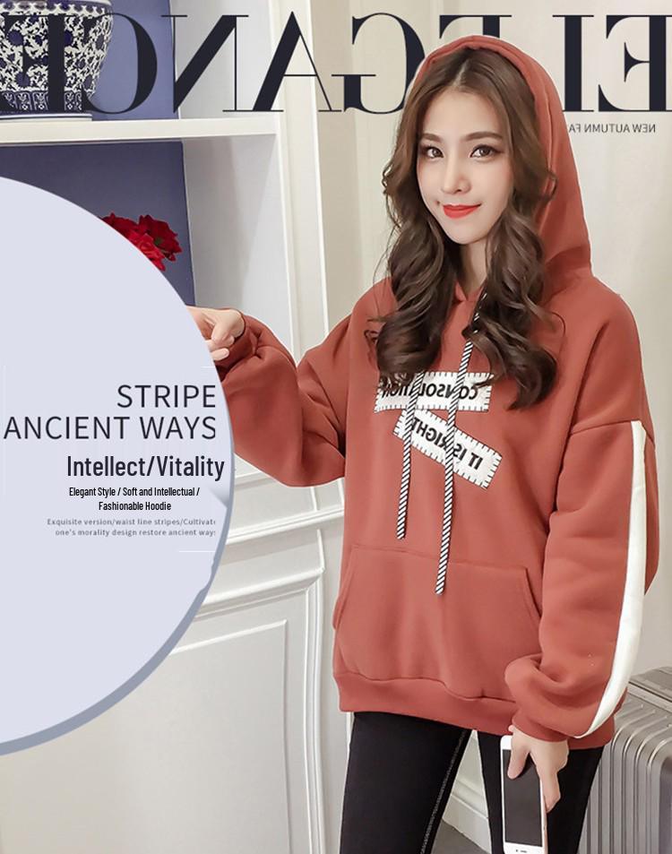 Korean Ulzzang Plus Velvet Hoodie for Women: Warm, Loose Fit, Harajuku Style Pullover with Hood for Autumn and Winter.