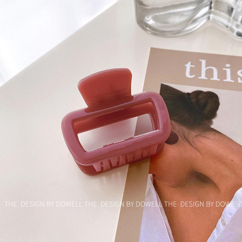 

Трендовая заколка-краб для волос для женщин, отличающаяся стильным красочным желе и матовым дизайном Jelly Dusty Purple