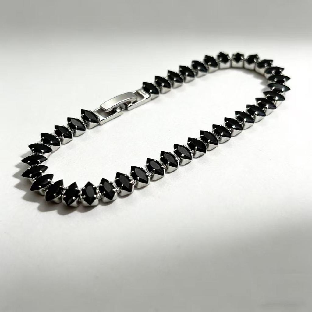 Damska bransoletka tenisowa z cyrkoniami w kształcie łezki: Łańcuch Markiza z Ząbkami, Ekskluzywny Element Mody