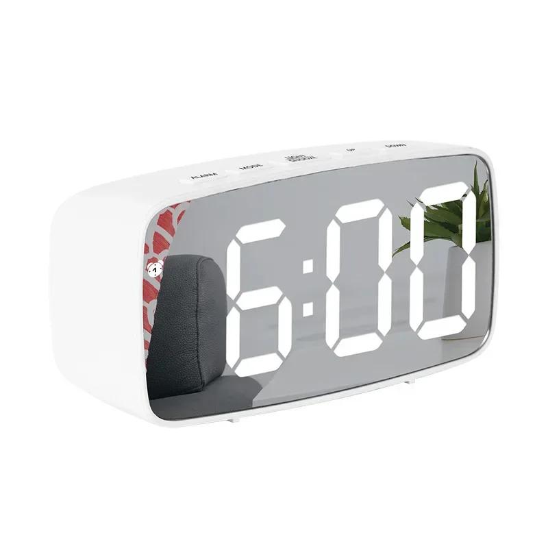 Digital Alarm Clock USB Powered Temperature Date Week Night Mode Sleep Clock 12/24H Bedroom Decoration Electronics Clocks Desk