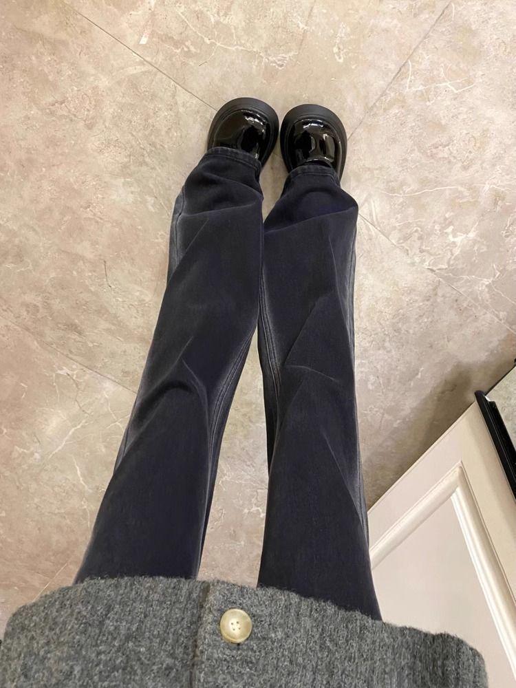 Women's Spring 2026 Retro Black Wide-Leg Micro-Flare Denim Pants