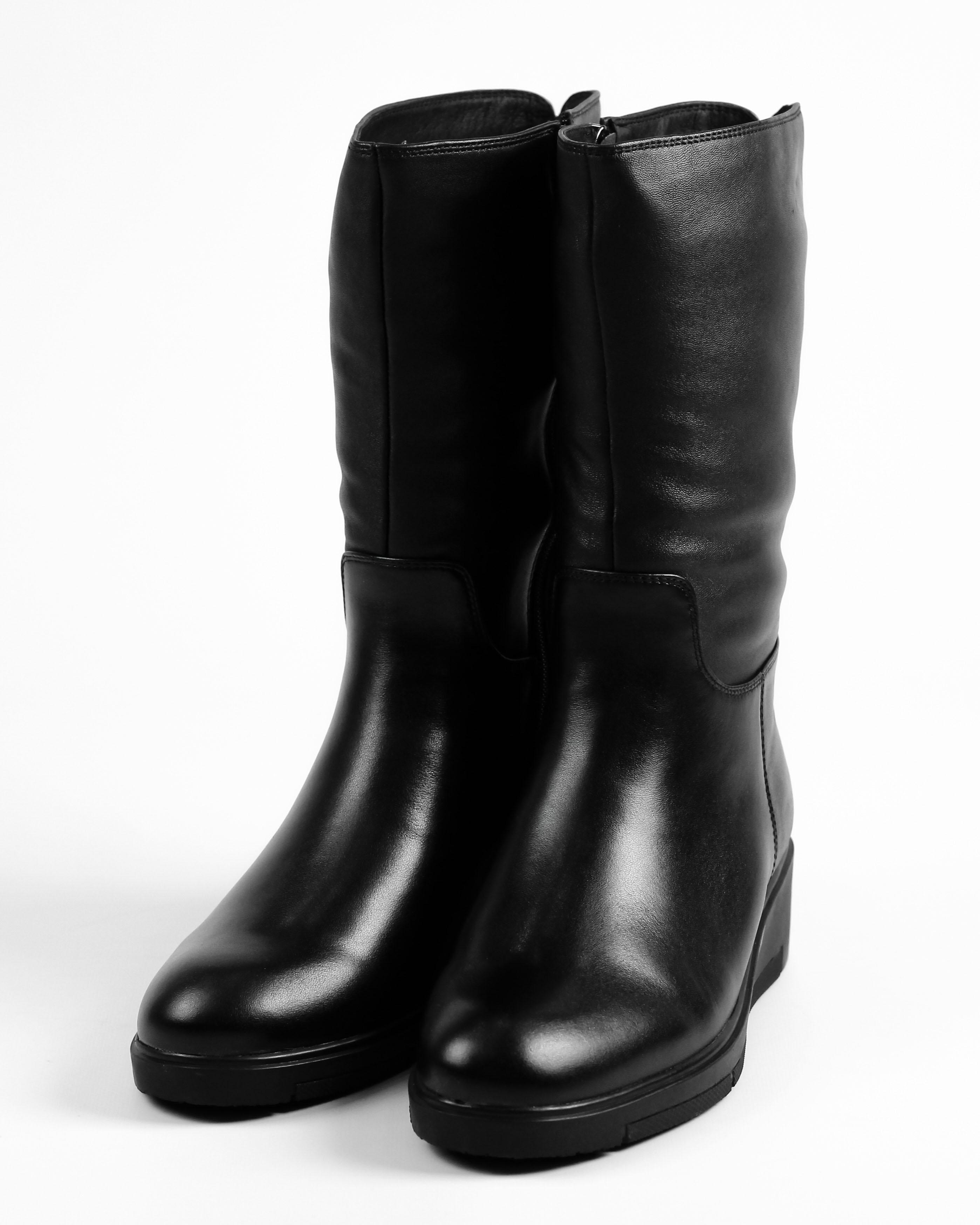 

Напівчоботи на танкетці Berkonty 308903 35 Чорні шкіра 35 чорний