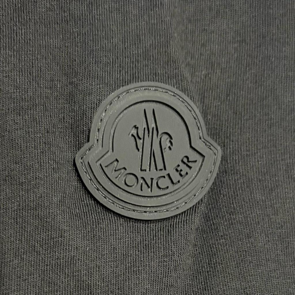 Used MONCLERShort sleeve T-shirt black mens