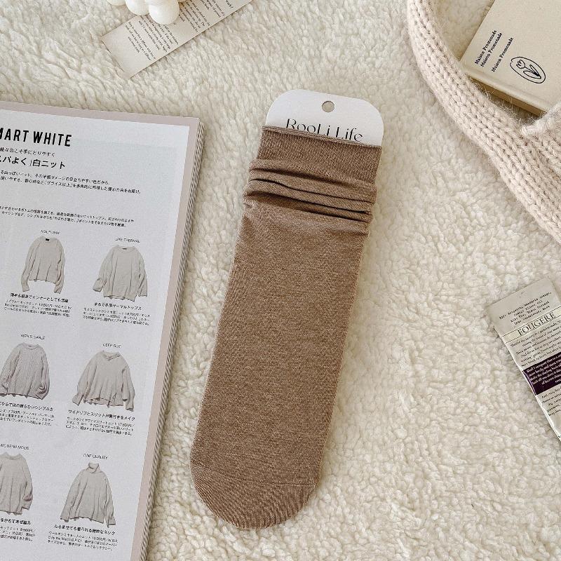 Hehe Socks - Pure Color, Boneless Maternity Socks, Mid-length Socks, Versatile for All Seasons, Suitable for Children.