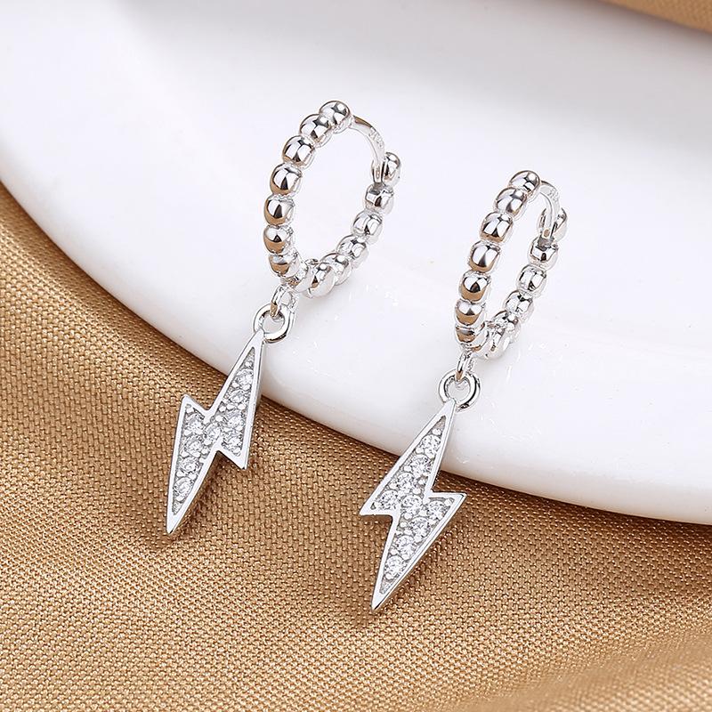Fashion Popular Personality Unique Simple Lightning Ear Buckle Premium Earrings Earrings Earrings Girls