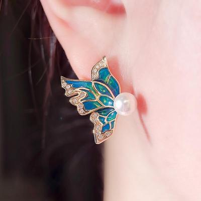 CMM Französische Retro-Schmetterlings-Ohrstecker mit Kunstperlen, symmetrischer Stil, Zirkonia, kleiner Damenschmuck