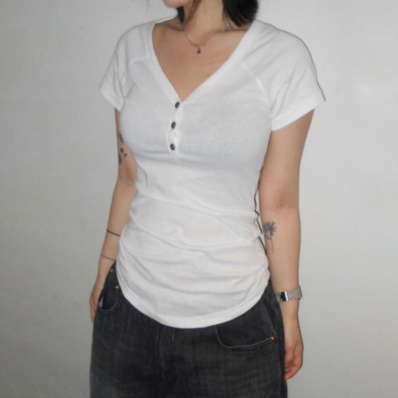 VAYLA Korean Fashion Striped V-Neck With Buttons Slimming T-shirts Women's Summer Short Sleeve Top Tees Y2K Aesthetics New