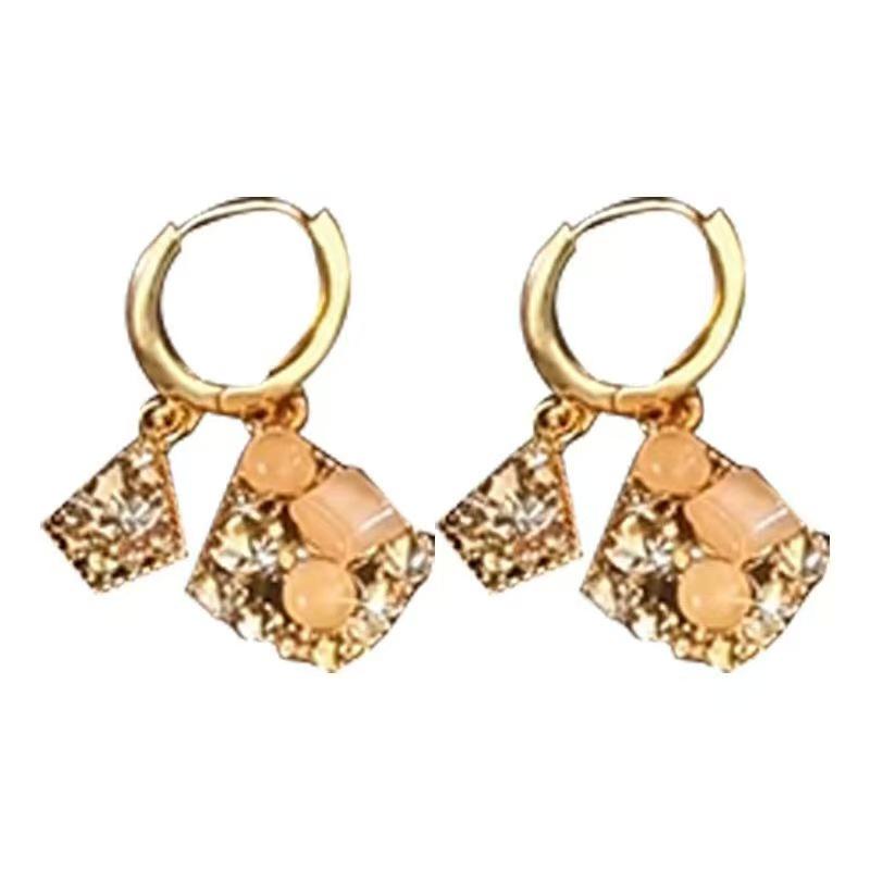 2025 Fall/Winter Trendy Gold Double Rhombus Earrings for Women – Stylish and Unique Design