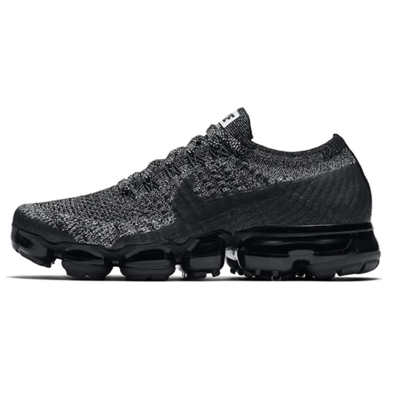 Nike Air Vapormax Flyknit 'Black White' Women's Running Shoes 849557-041
