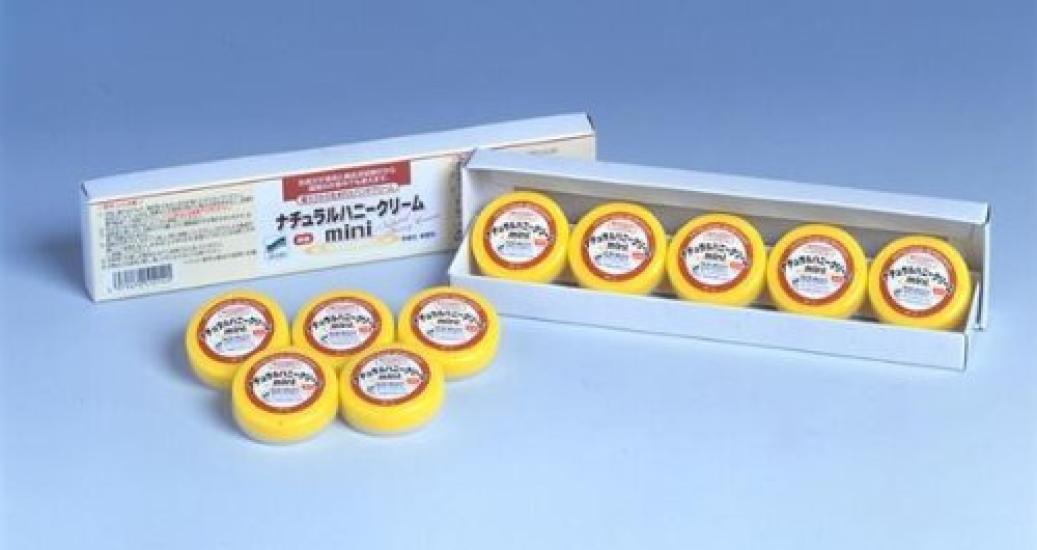 

Altan Hand Cream Natural Honey Cream Mini 7g 313 30-Pack