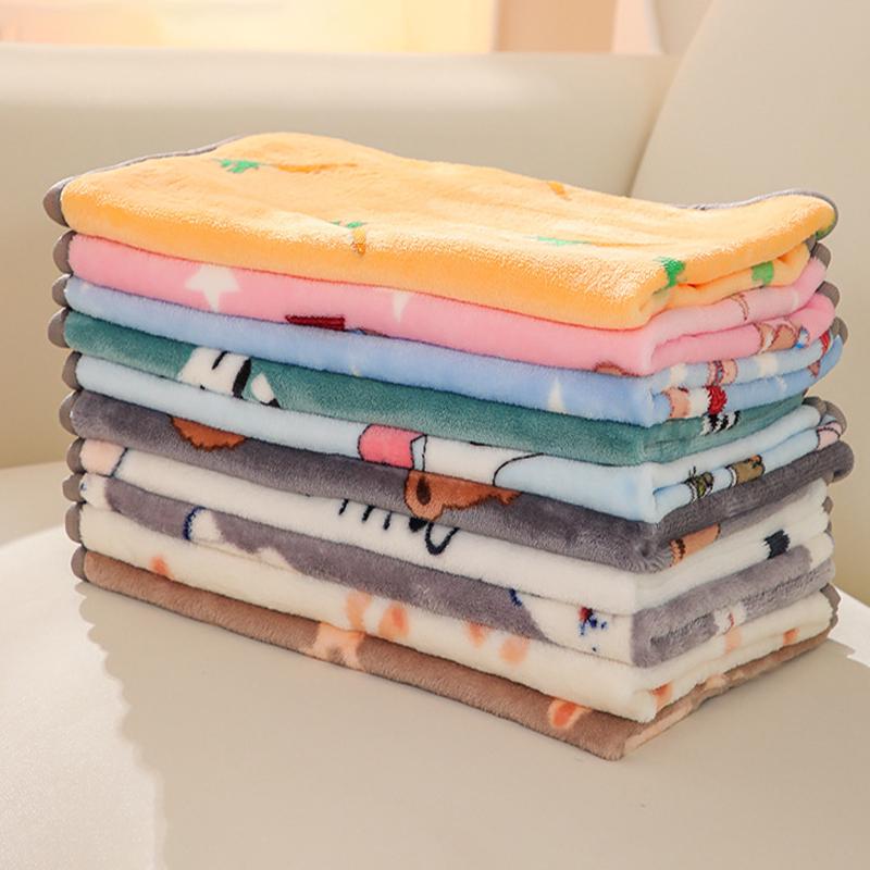 2026 New Soft Pet Blanket Spring Warm Dog Bed Blanket Cute Pet Sheets Warm Mat Comfortable Cat Dog Pad Blanket Pet Accessories