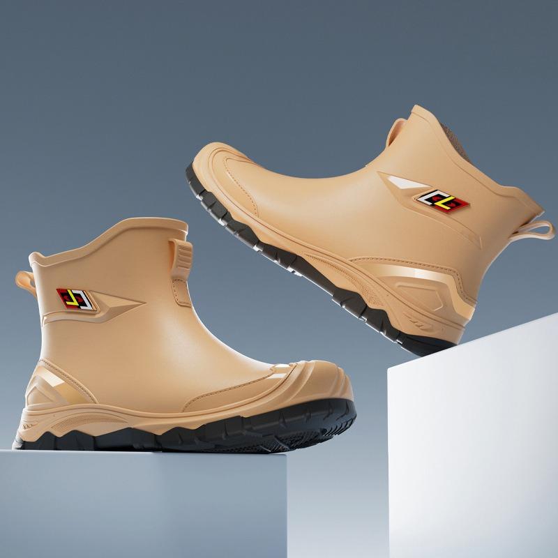 New Men's Rain Shoes Low-top Water Shoes Wear-resistant and Warm Rain Boots Short Tube Fishing Waterproof and Non-slip Rubber Shoes