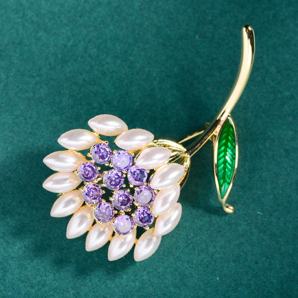 Vintage Crystal Flower Brooches Pearl Brooch Pin Wedding Jewelry Gifts Party