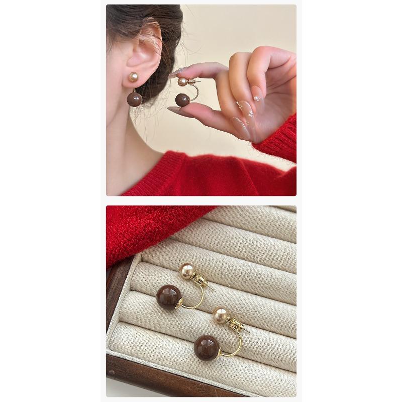 Fashion Retro Two Ways Wearing Pearl Stud Earrings For Women
