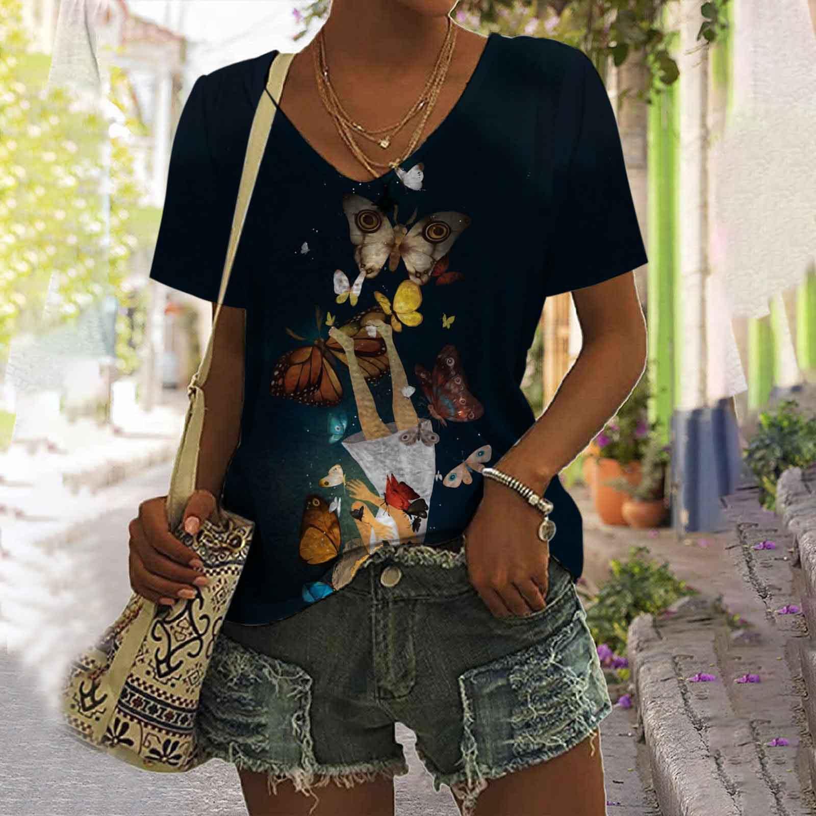 Женская футболка с V-образным вырезом и цифровым принтом в виде бабочки в стиле ретро — фото 14