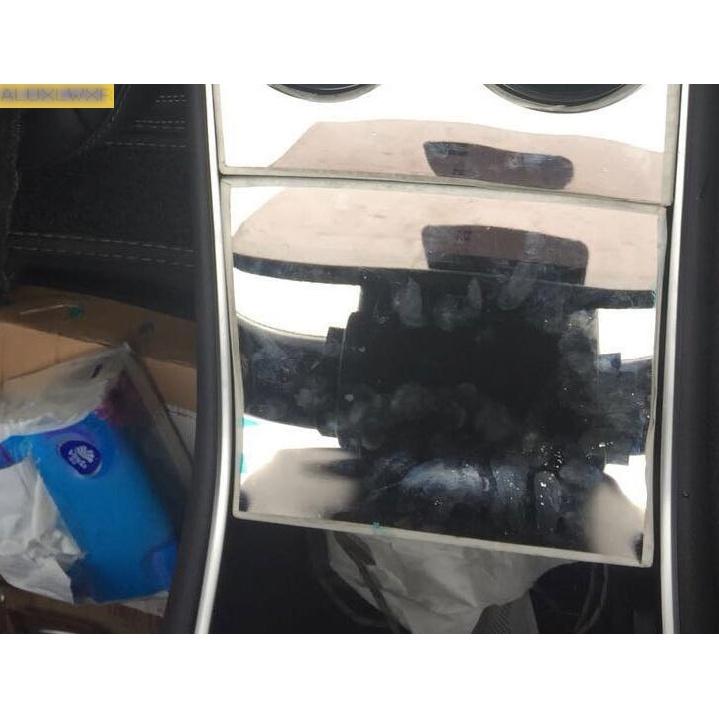 

Для модели Tesla 3 Y, вентиляционные отверстия для кондиционера, мультимедийная панель с держателем стакана для воды Transmission panel